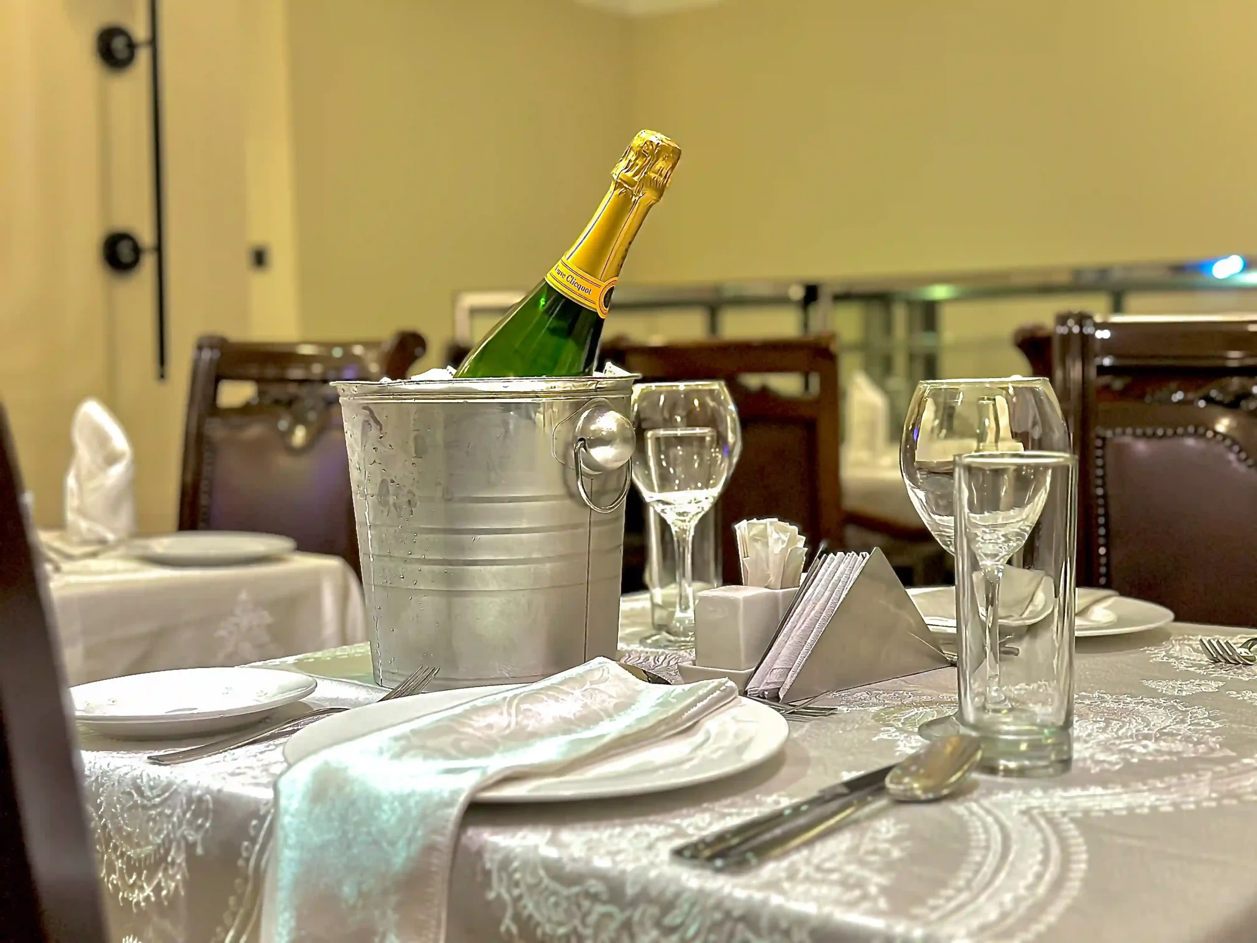 Victoria Crown Plaza hotel interior