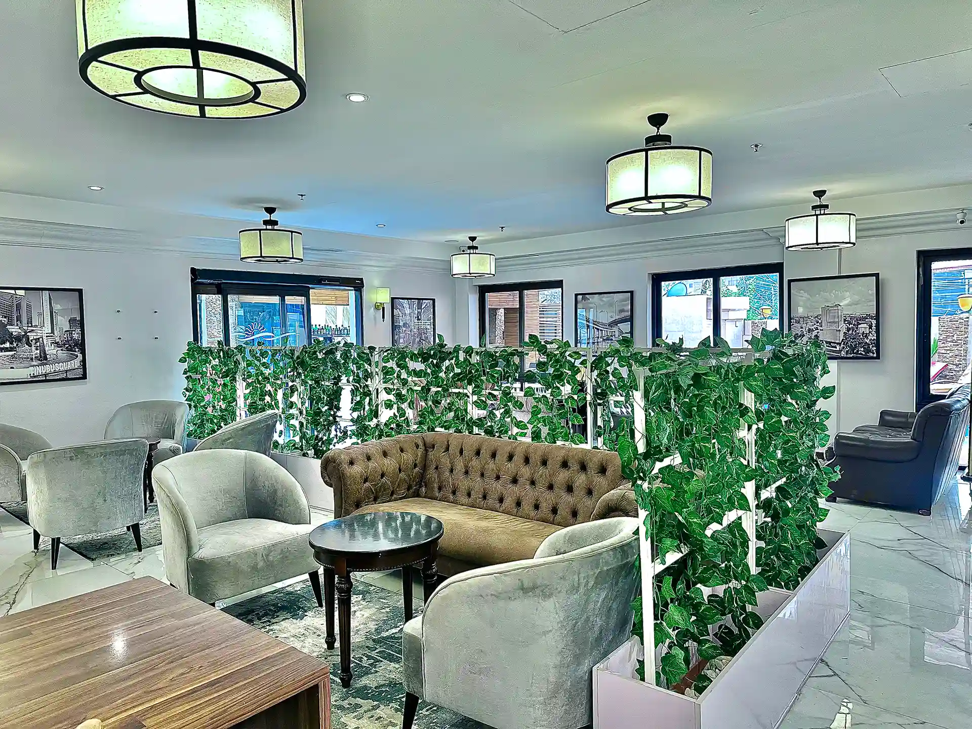 Victoria Crown Plaza guest experience